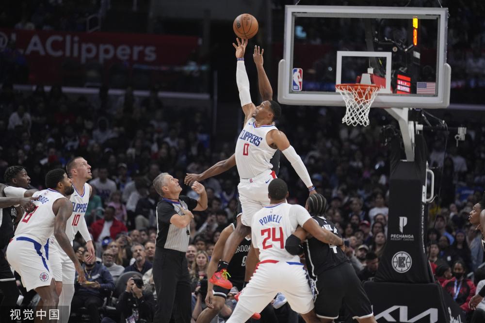 的球迷也充 的球迷也充